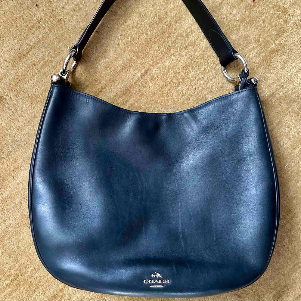 COACH Nomad Glove tanned Black Leather Hobo Luxe Shoulder Bag